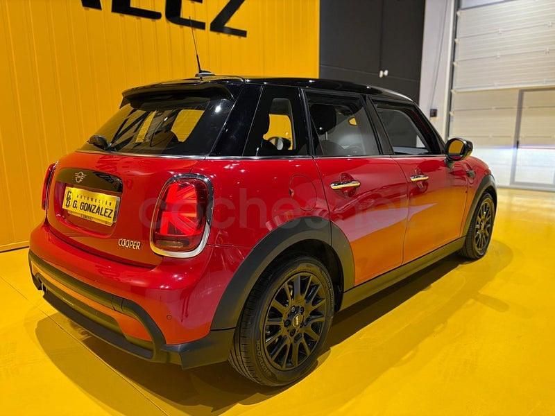 Usado Mini Cooper 136 CV (100 kW) 2023 Rojo Utilitario