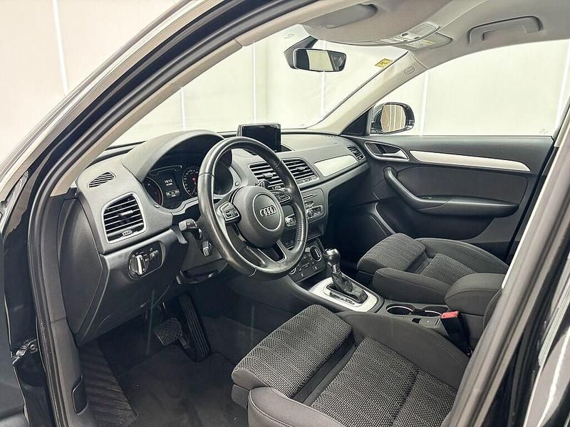 Usado Audi Q3 Attraction 150 CV (110 kW) 2018 Blanco SUV