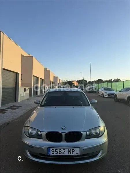 Usado BMW 116 115 CV (84 kW) 2007 Gris / plata Utilitario