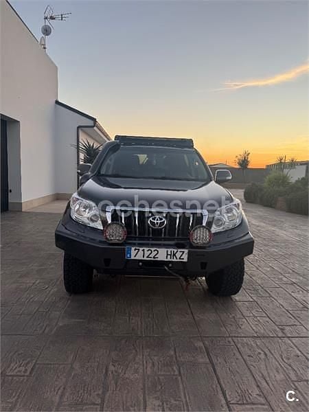 Gris / plata Usado 2012 Toyota Land Cruiser SUV | 32.000 € (Precio justo) - Imagen 1/4