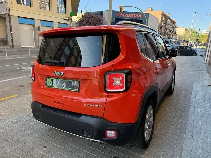 Usado Jeep Renegade Limited 140 CV (102 kW) 2018 Naranja SUV