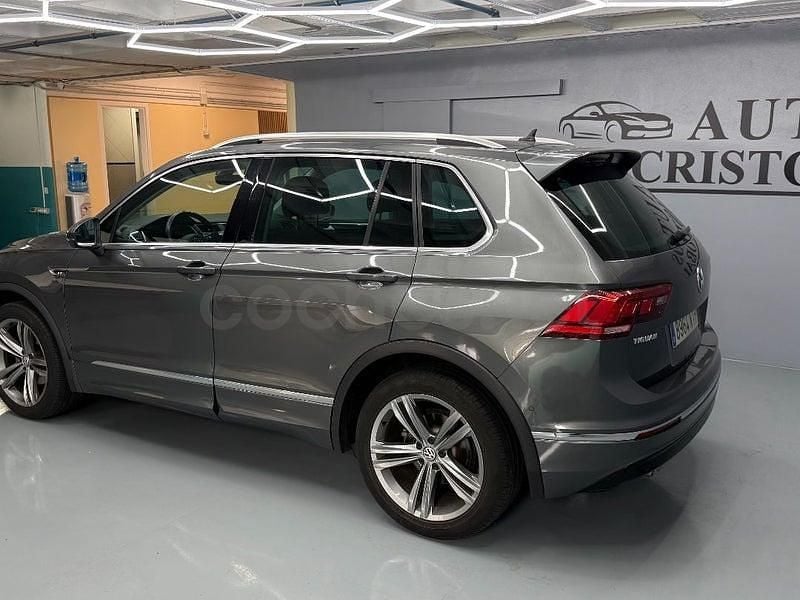 Usado VW Tiguan Allspace Advance 150 CV (110 kW) 2018 Gris / plata SUV