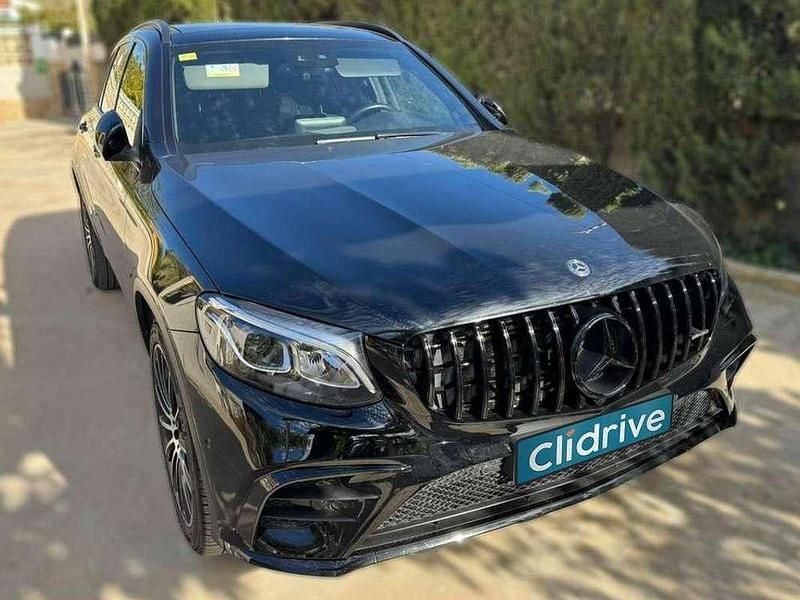 Usado Mercedes GLC250 204 CV (150 kW) 2018 Negro SUV