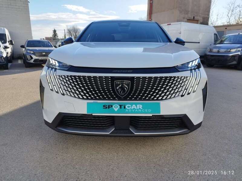 Blanco Usado 2024 Peugeot 3008 GT SUV | 33.750 € (Caro) - Imagen 1/4