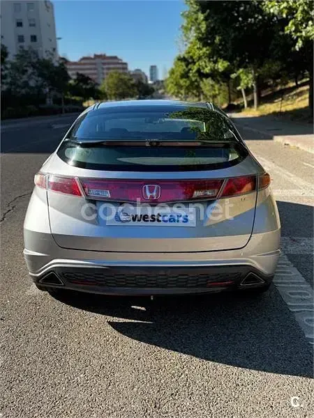Usado Honda Civic Sport 140 CV (102 kW) 2009 Gris / plata Berlina