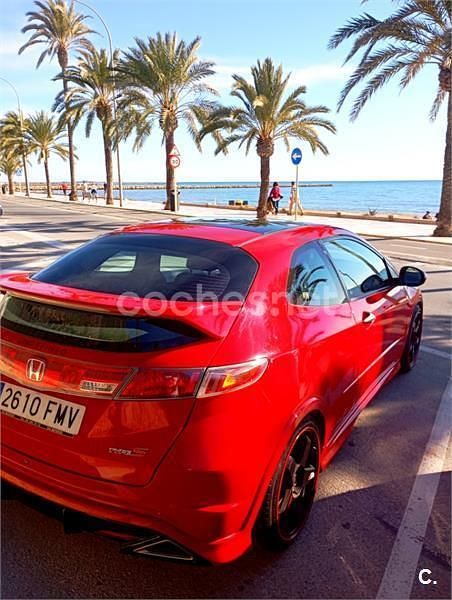 Usado Honda Civic Type S 140 CV (102 kW) 2007 Rojo Berlina