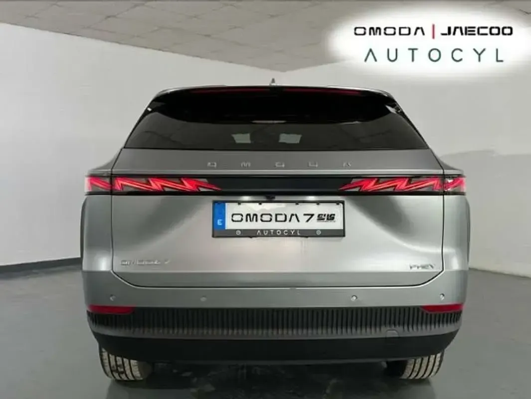 Usado Omoda 7 279 CV (205 kW) 2026 Gris SUV