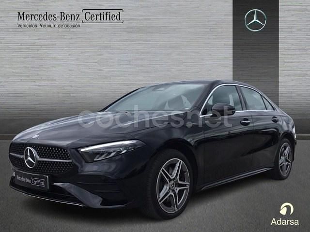 Negro Usado 2024 Mercedes A250 Berlina | 38.900 € (Caro) - Imagen 1/4