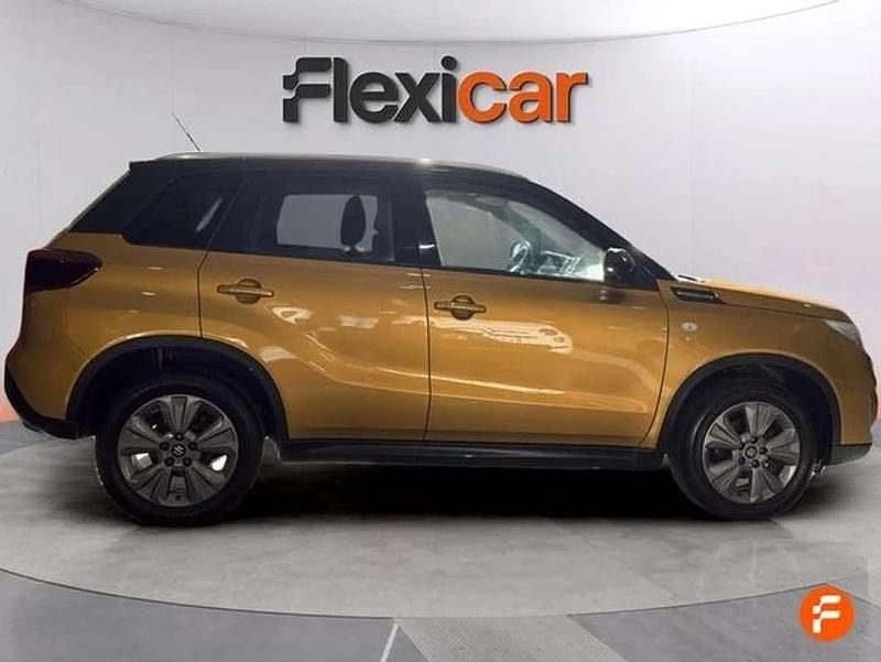 Usado Suzuki Vitara 140 CV (102 kW) 2019 Amarillo SUV