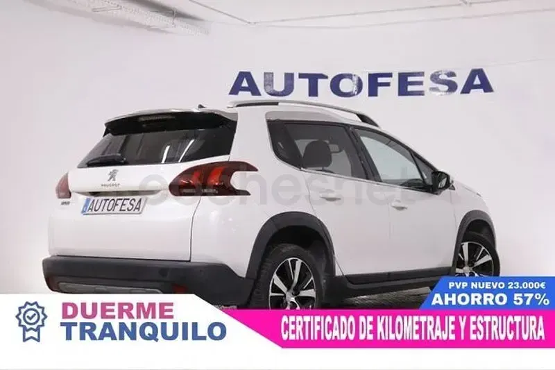 Usado Peugeot 2008 Allure 110 CV (80 kW) 2018 Blanco SUV