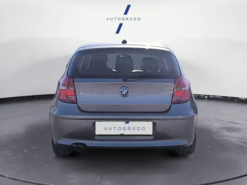 Używany BMW 120 Comfort Edition 177 KM (130 kW) 2011 Szary Hatchback