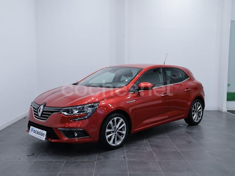 Rojo Usado 2018 Renault Mégane IV Business Berlina | 12.990 € (Buen precio) - Imagen 1/4