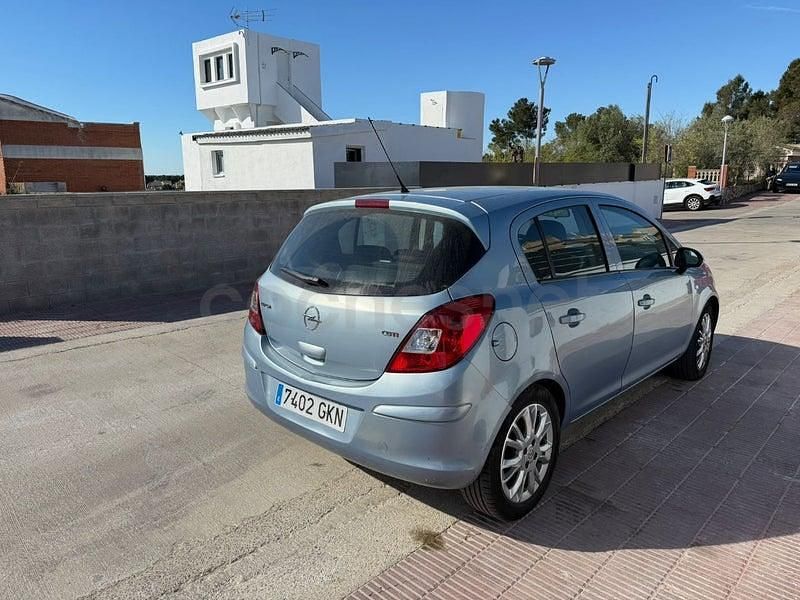 Usado Opel Corsa 90 CV (66 kW) 2009 Azul Utilitario