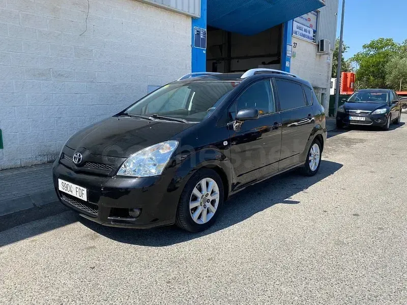 Usado Toyota Corolla Verso Sport 177 CV (130 kW) 2006 Negro Monovolumen