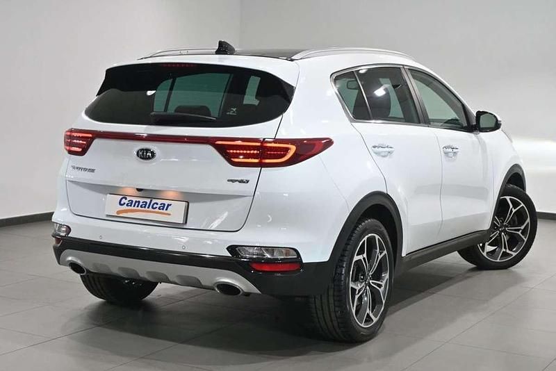 Usado Kia Sportage GT-Line 136 CV (100 kW) 2019 Blanco SUV