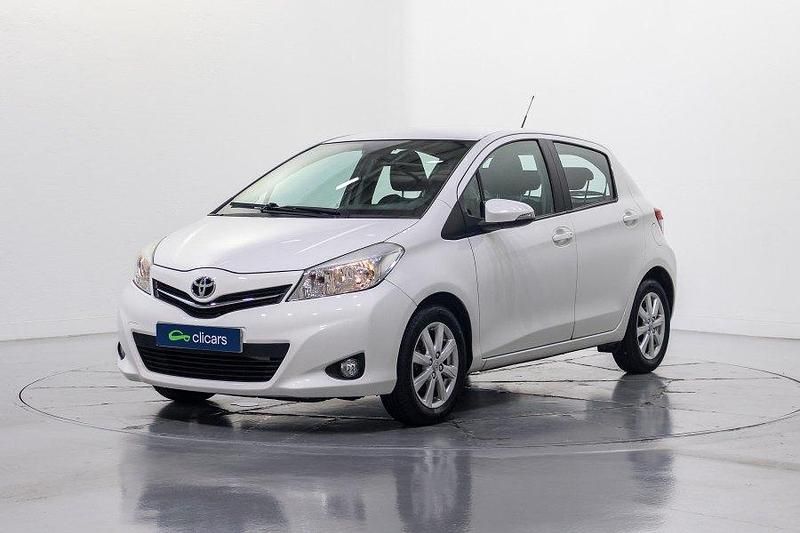 Usado 2014 Toyota Yaris City | 8990 € (Precio justo) - Imagen 1/4