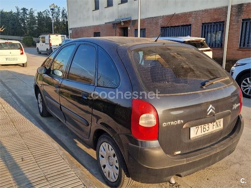 Begagnad Citroën Xsara Picasso Exclusive 110 HK (80 kW) 2007 Svart Minibuss