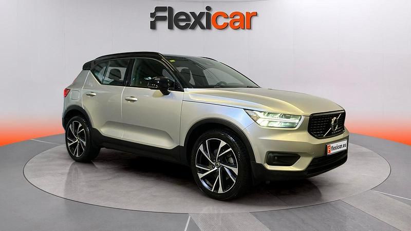 Usado Volvo XC40 R-Design 190 CV (139 kW) 2018 Gris SUV