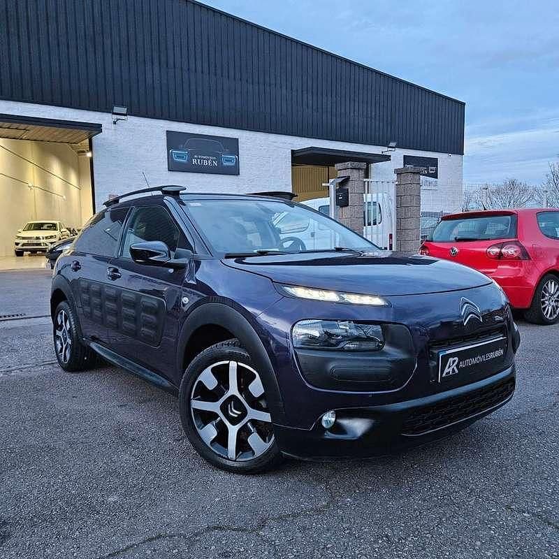 Azul Usado 2017 Citroën C4 Cactus Feel Utilitario | 9899 € (Precio justo) - Imagen 1/4