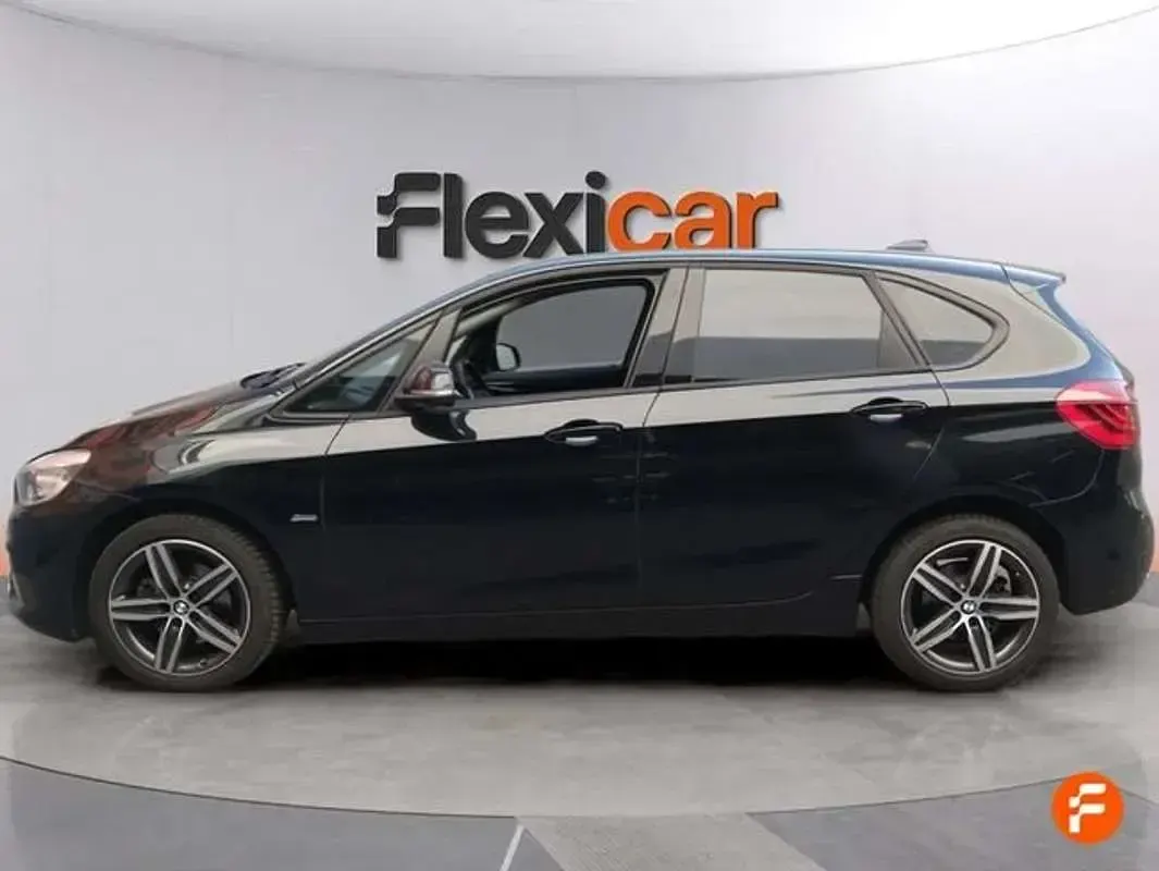 Usado BMW 218 150 CV (110 kW) 2018 Negro Monovolumen