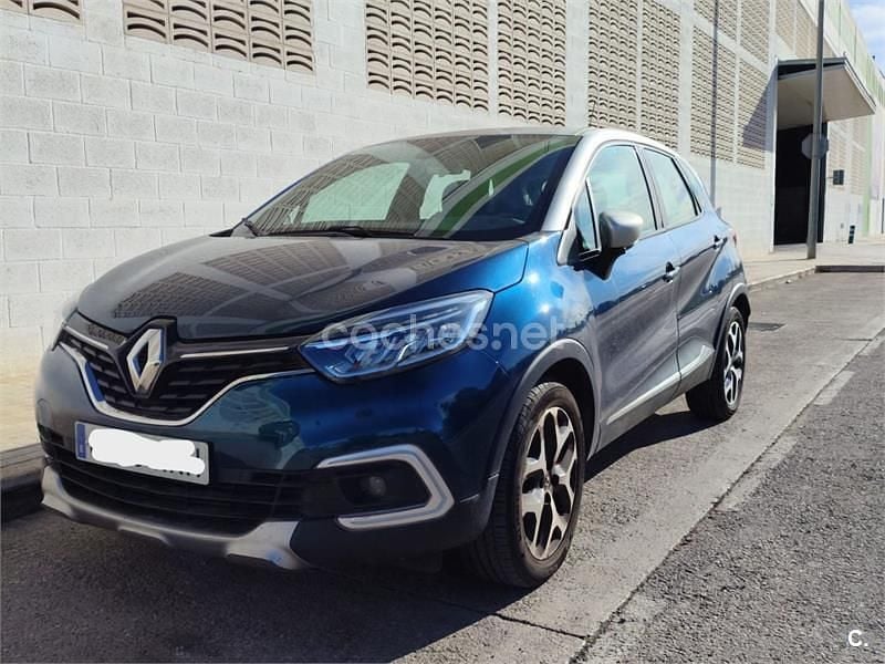 Usado Renault Captur Intens 90 CV (66 kW) 2017 Azul SUV