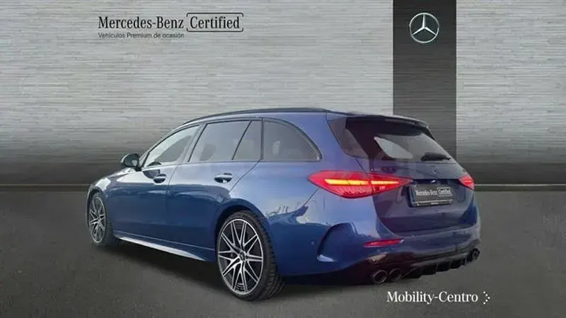 Usado Mercedes C43 AMG 408 CV (300 kW) 2024 Azul Familiar