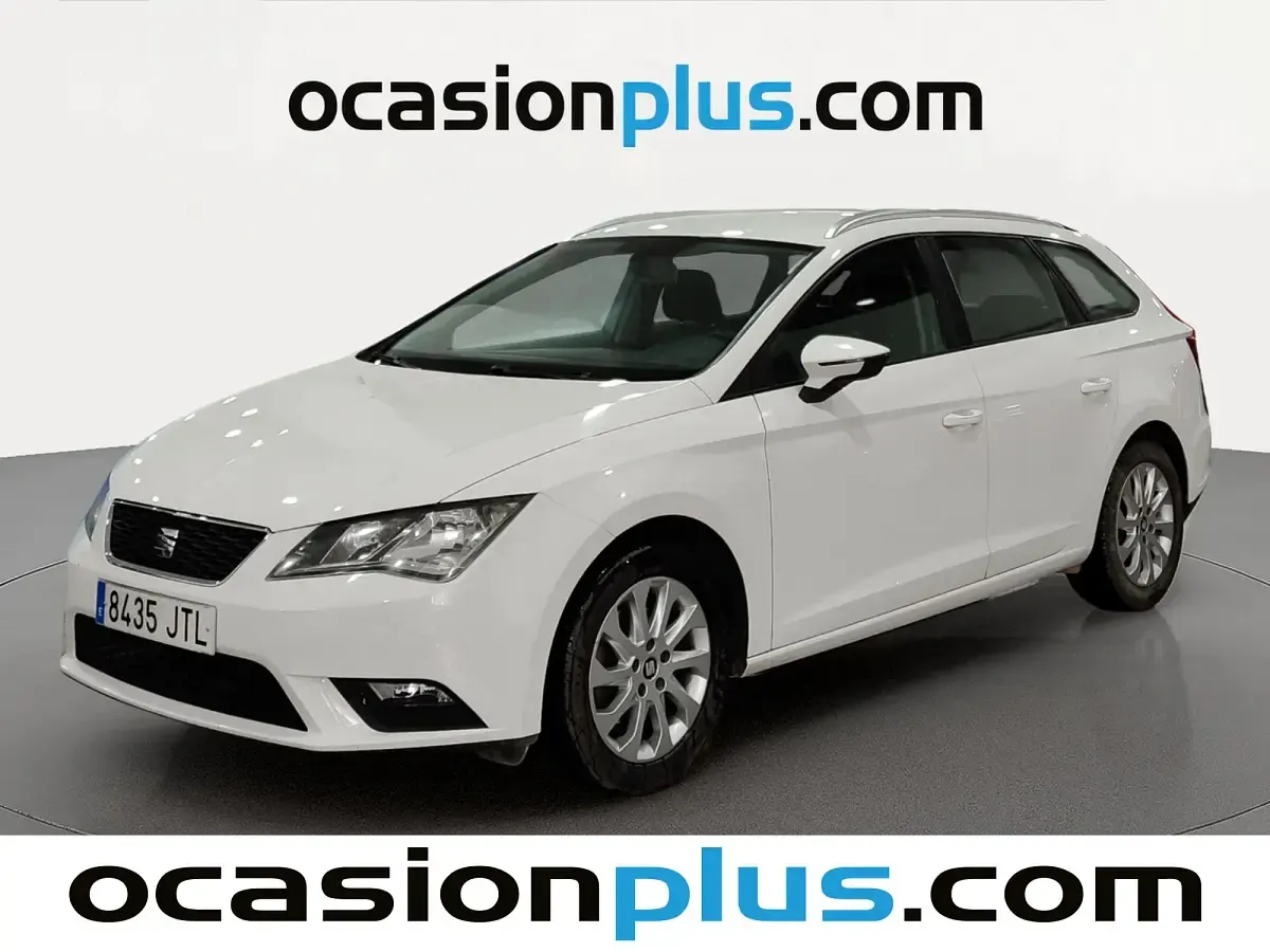 Usado Seat Leon Style 125 CV (91 kW) 2016 Blanco Utilitario