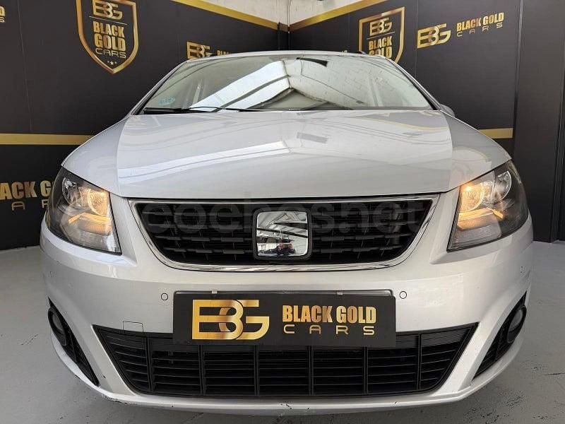 Usado Seat Alhambra Style 150 CV (110 kW) 2022 Gris Monovolumen