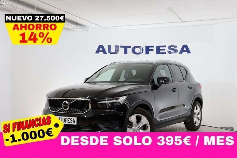 Negro Usado 2020 Volvo XC40 Momentum SUV | 21.850 € - Imagen 1/4