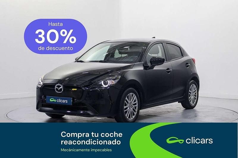 Usado Mazda 2 Signature 90 CV (66 kW) 2023 Negro Utilitario