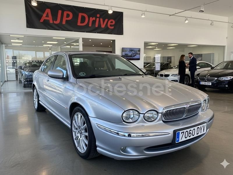 Gris / plata Usado 2006 Jaguar X-type Classic Berlina | 5900 € (Precio justo) - Imagen 1/4
