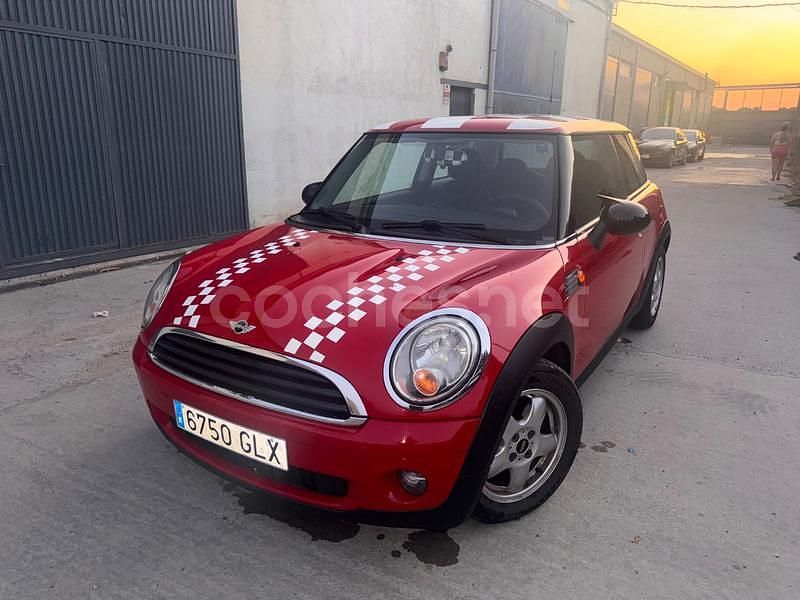 Rojo Usado 2010 Mini ONE Utilitario | 4990 € (Buen precio) - Imagen 1/4