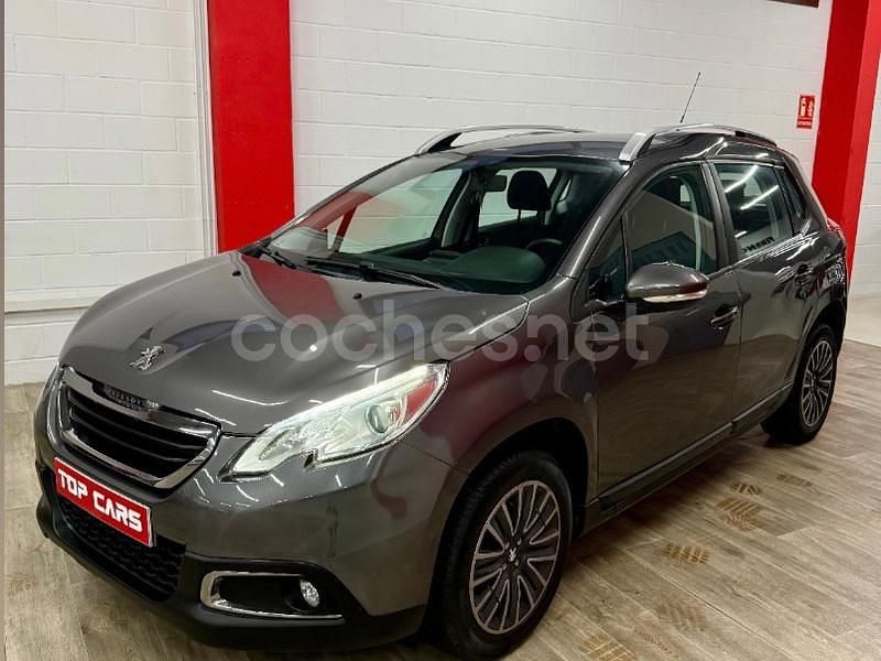 Gris / plata Usado 2015 Peugeot 2008 Active SUV | 7950 € (Precio justo) - Imagen 1/4