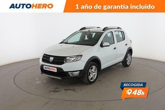 Blanco Usado 2015 Dacia Sandero Stepway Berlina | 8899 € (Precio justo) - Imagen 1/4