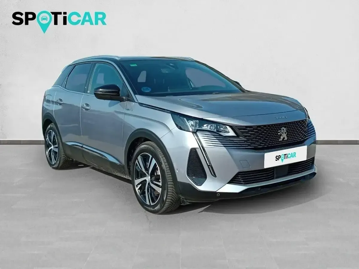 Usado Peugeot 3008 GT 300 CV (220 kW) 2022 Gris SUV