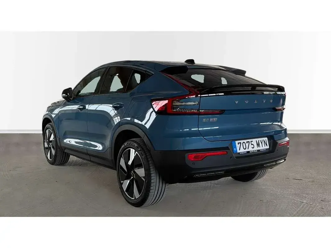 Usado Volvo EC40 Core 175 kW (238 CV) 2025 Azul SUV
