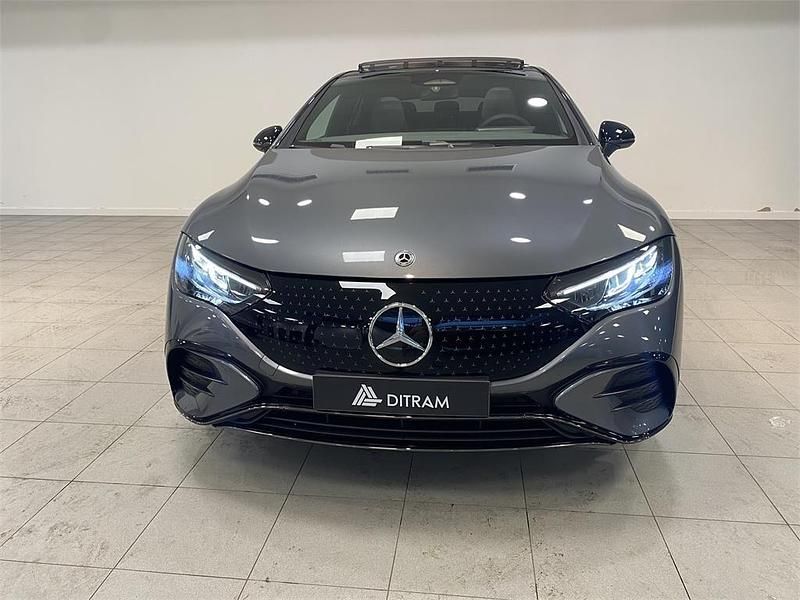 Usado Mercedes EQE350 AMG 235 kW (320 CV) 2025 Gris Berlina