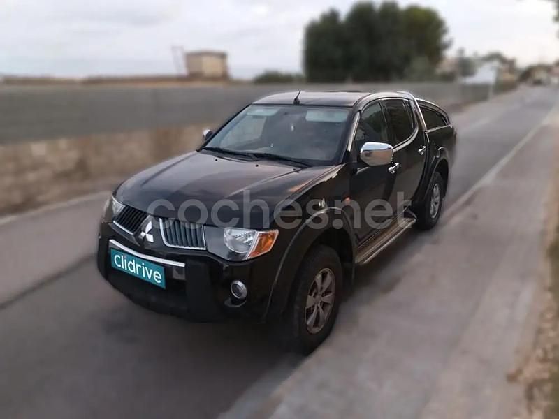 Usado Mitsubishi L200 Intense+ 167 CV (122 kW) 2007 Negro Recogida