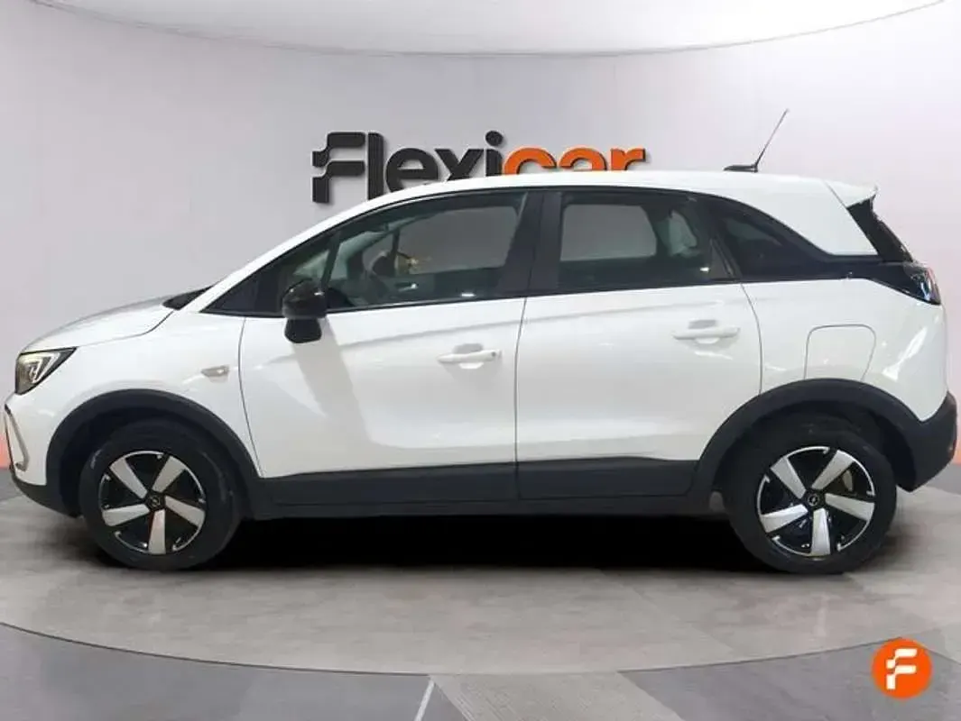 Usado Opel Crossland Edition 102 CV (75 kW) 2021 Blanco SUV