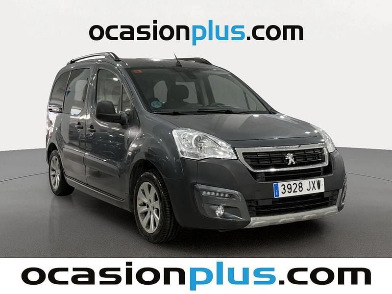 Usado Peugeot Partner Tepee Outdoor 100 CV (73 kW) 2017 Gris Monovolumen