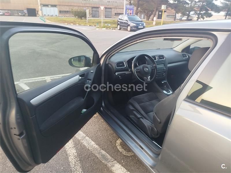 Usado VW Golf VI Sport 122 CV (89 kW) 2009 Gris / plata Utilitario