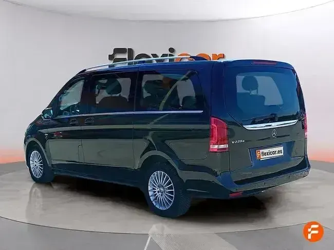 Usado Mercedes V220 Avantgarde 163 CV (119 kW) 2016 Azul Monovolumen