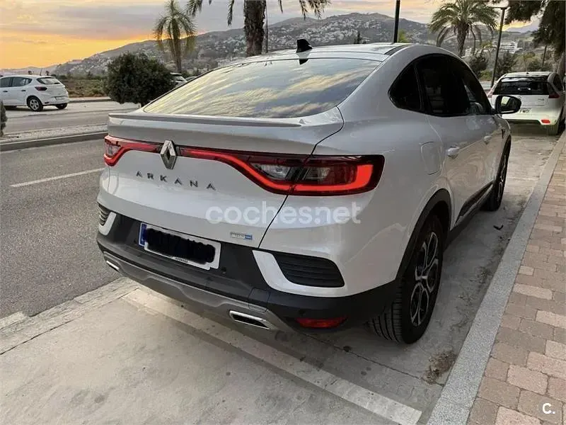 Usado Renault Arkana Engineered 145 CV (106 kW) 2022 Blanco SUV