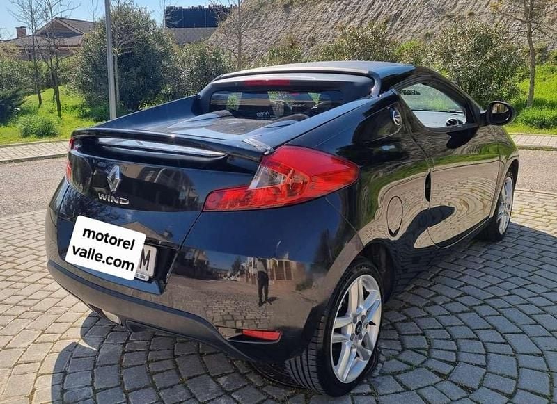 Usado Renault Wind Dynamique 101 CV (74 kW) 2011 Negro Descapotable