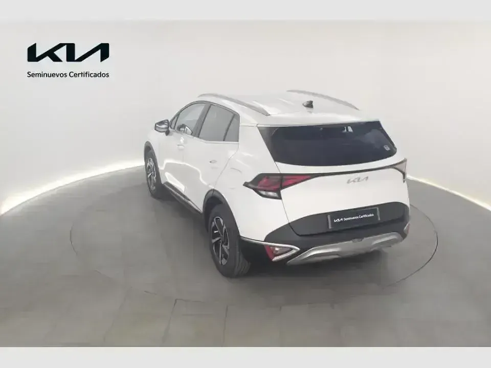 Usado Kia Sportage 136 CV (100 kW) 2024 Blanco SUV