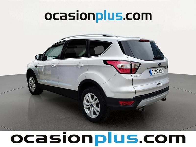 Usado Ford Kuga Trend+ 120 CV (88 kW) 2017 Gris plata SUV