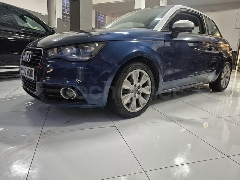 Usado Audi A1 Ambition 105 CV (77 kW) 2011 Azul Berlina