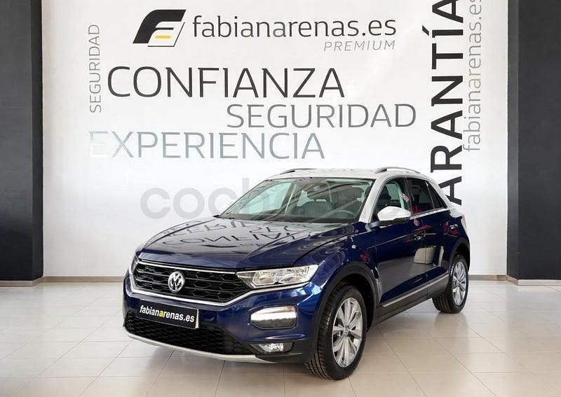 Usado VW T-Roc Advance 115 CV (84 kW) 2019 Azul SUV