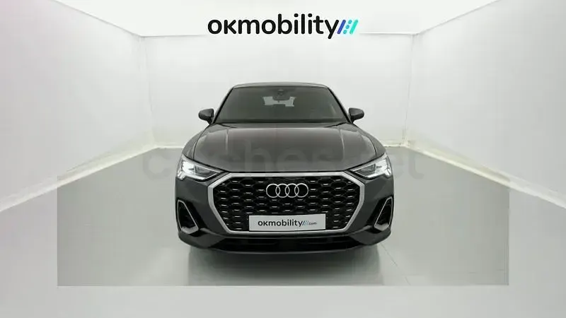 Usado Audi Q3 Sportback S-Line 150 CV (110 kW) 2023 Gris / plata SUV