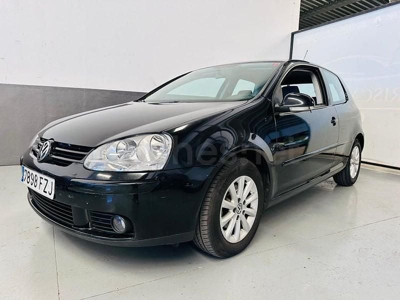 Usado VW Golf VI Highline 105 CV (77 kW) 2008 Negro Utilitario